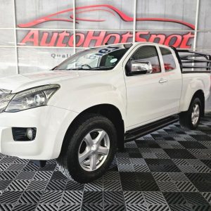 2015 Isuzu KB 300D-Teq Extended Cab LX Auto